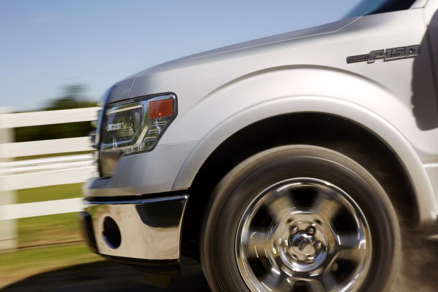  Ford F-150 Lariat 2013 года  (фото 17 из 23)